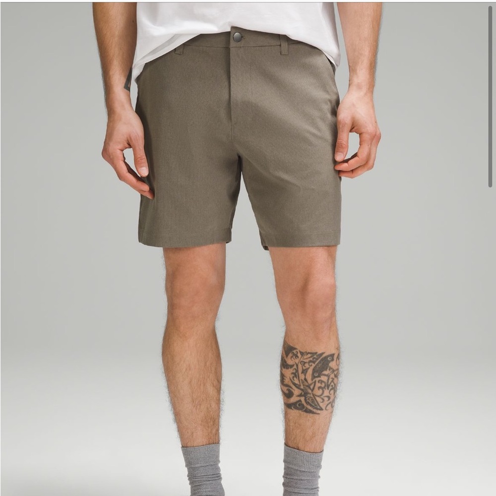 2ND RESTOCK Lululemon Men’s “ABC” Short 7” Inseam (30) *WOVENAIR*
